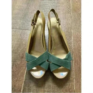 Circa joan David luxe leather upper wedge sandals Sz 8.5